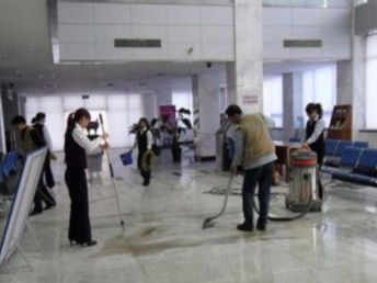 成都保潔專家 專業(yè)空調(diào)清洗、油煙機(jī)清洗與全方位保潔服務(wù)